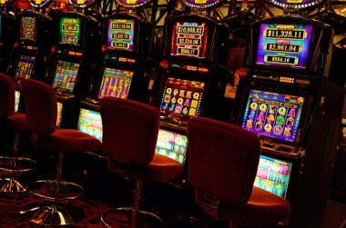 apk kakrp Weekly Offers and Slot Features